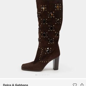 Boots by Doce& Gabanna.